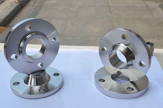 DN15-DN3000 Pn6-Pn100 الكربون الصلب الانزلاق على الشفاه طلاء السطح النفط المضاد للصدأ ، الجلفنة إلخ