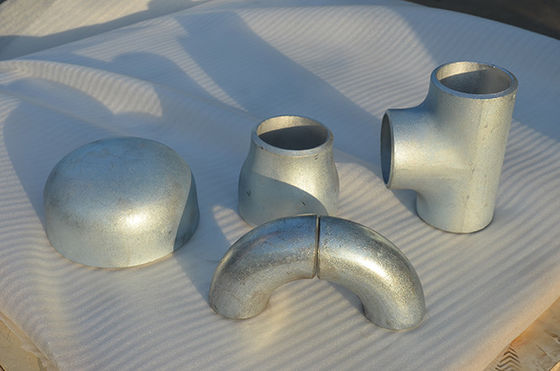 1/2 &quot;إلى 48&quot; كوع تركيب مواسير SGP JIS B2311 Tee Reducer Cap S235JR ST37-2