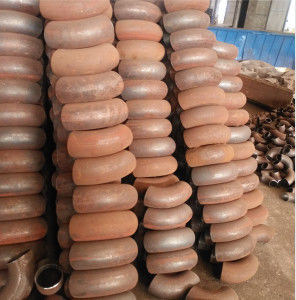 304L 316L ASTM A234 WPB أنبوب فولاذي كربوني كوع أسود مجلفن SCH10 SCH20 STD SCH40 SCH80 XS SCH160