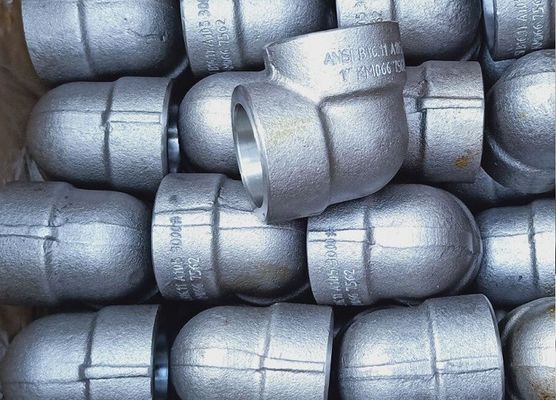 ASME B16.11 A105 كوع 3000 رطل مقبس لحام ملولب مزور بتركيب فولاذي