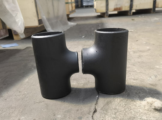ANSI B16.9 ASTM A234WPB كربون فولاذي تي شيرت أسود