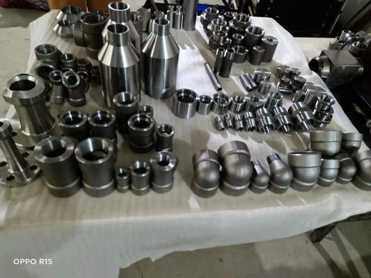 3000lbs 6000lbs الخيوط الضفدع المناسب ASME B16.11 وصلات لحام المقبس