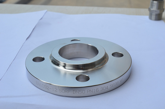 2300LBS الكربون الصلب المقبس شفة لحام Asme Ansi B16.5 Asme Ansi B16.47.5